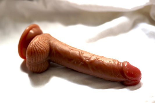 Ultra Realistic Dildo Real Picture & Review - lovemesex