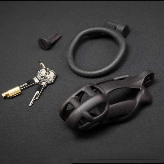 Cobra Chastity Lock Black Lightweight - lovemesexChastity-men