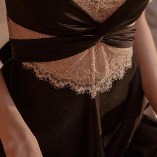 Ernestina's Elegant Nightdress - lovemesexsleepwear